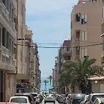 A Dos Cuadras De La Playa ! Cura アパート *
