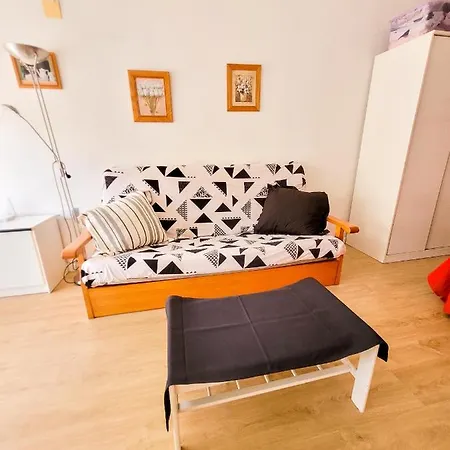 Apartman A Dos Cuadras De La Playa ! Cura *