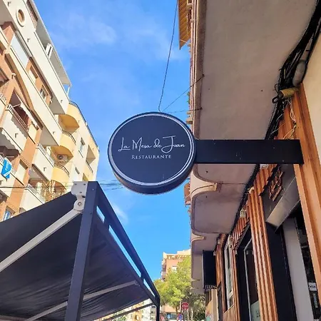 A Dos Cuadras De La Playa ! Cura