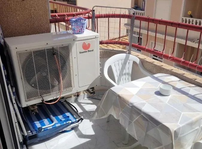 A Dos Cuadras De La Playa ! Cura Apartment