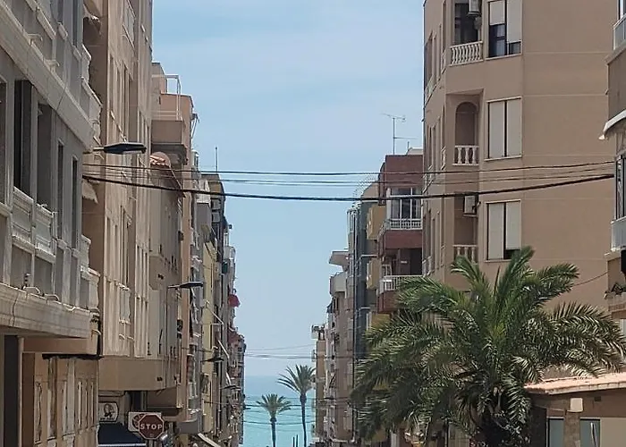 A Dos Cuadras De La Playa ! Cura Apartment *